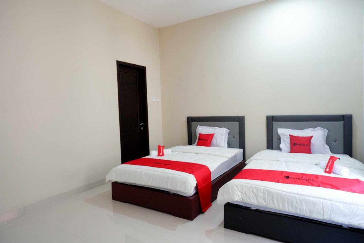 Reddoorz Syariah Near Rsud Margono Purwokerto Hotell Eksteriør bilde