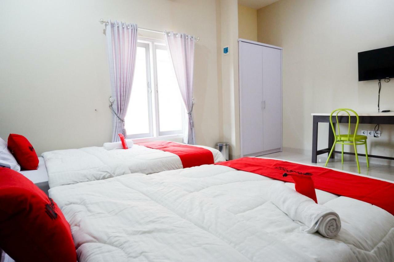 Reddoorz Syariah Near Rsud Margono Purwokerto Hotell Eksteriør bilde