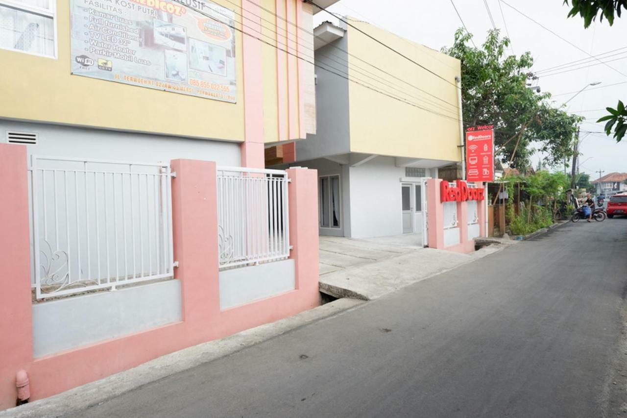 Reddoorz Syariah Near Rsud Margono Purwokerto Hotell Eksteriør bilde